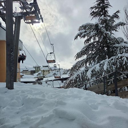 Apartamento Edificio Serraneu. Sierra Nevada. Granada Kültér fotó