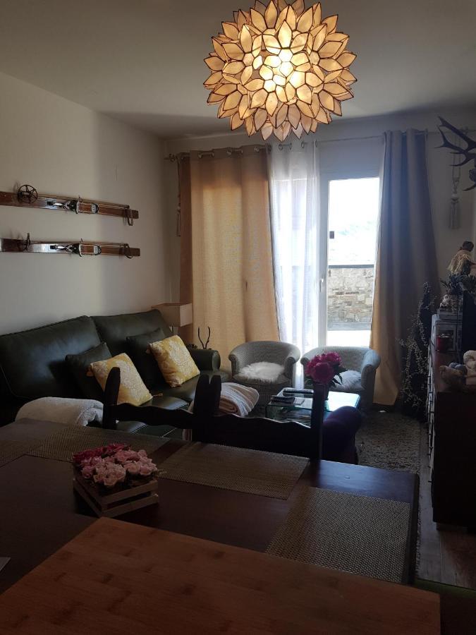 Apartamento Edificio Serraneu. Sierra Nevada. Granada Kültér fotó